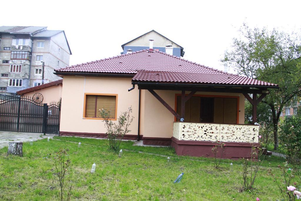 La Mihai Lupeni  ภายนอก รูปภาพ